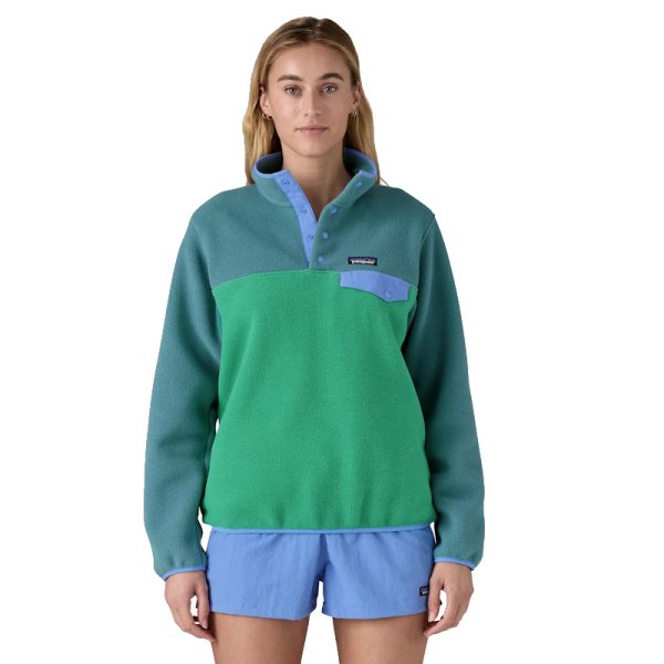 Patagonia Women's Lightweight Synchilla Snap-T Pullover Heartleaf Green - Image 3